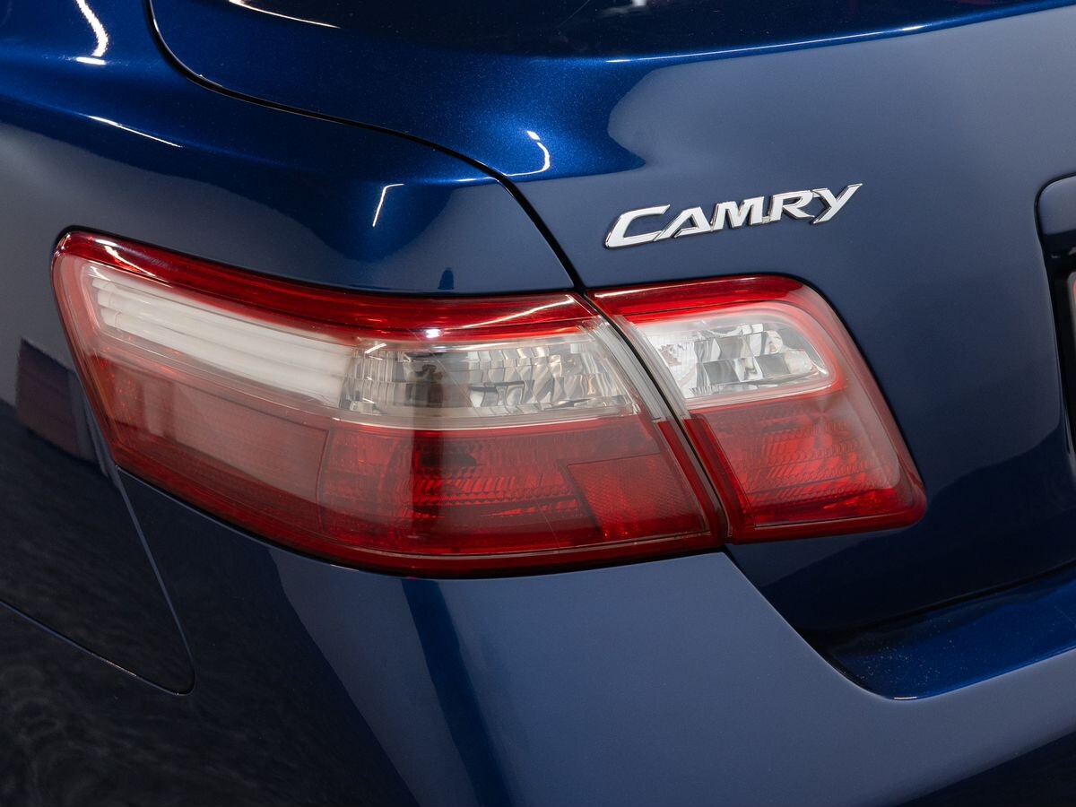 Toyota Camry 2006 - фото автомобиля