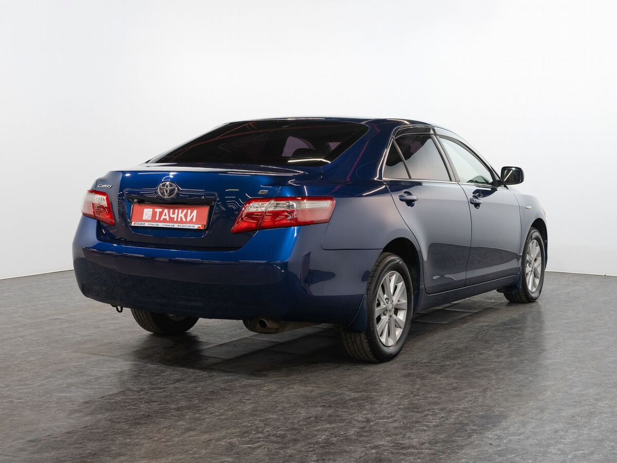 Toyota Camry 2006 - фото автомобиля