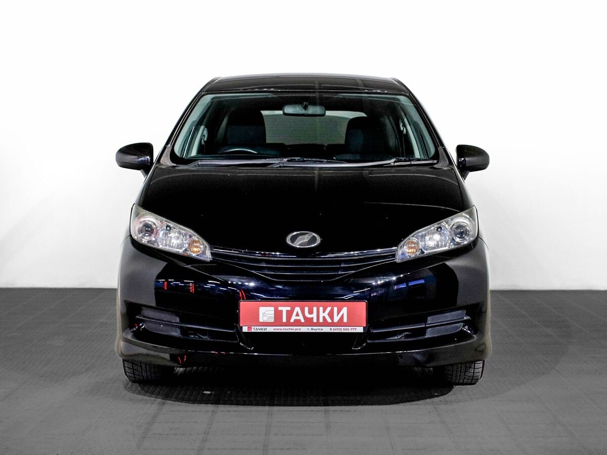 Toyota Wish 2011 - фото автомобиля