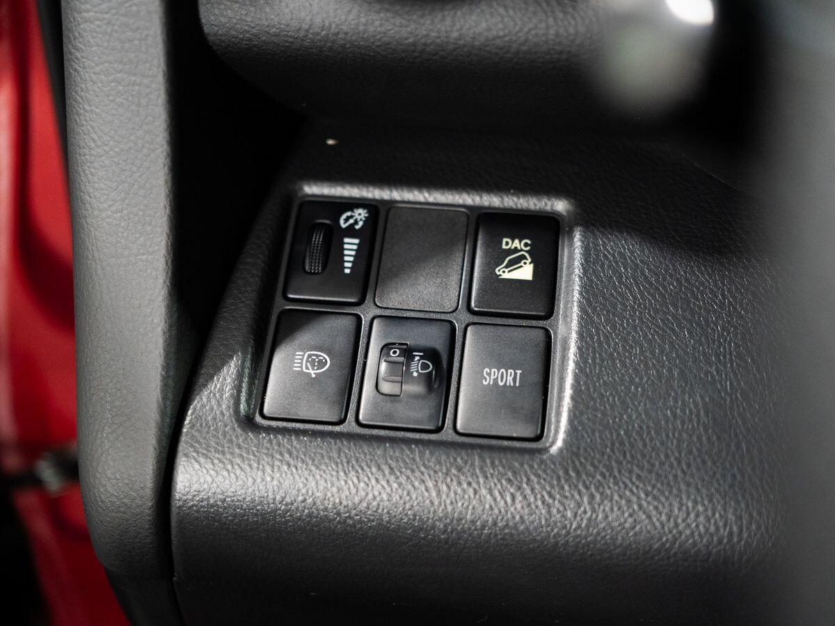 Toyota RAV4 2010 - фото автомобиля