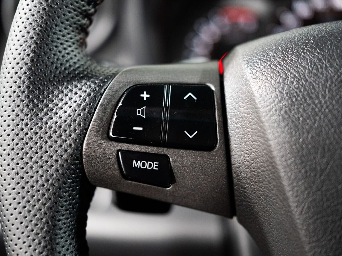 Toyota RAV4 2010 - фото автомобиля