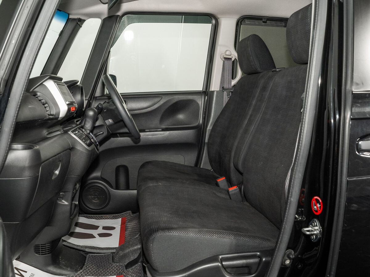Honda N-BOX 2017 - фото автомобиля