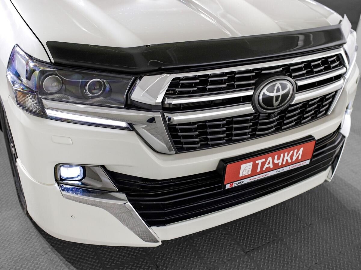 Toyota Land Cruiser 2021 - фото автомобиля