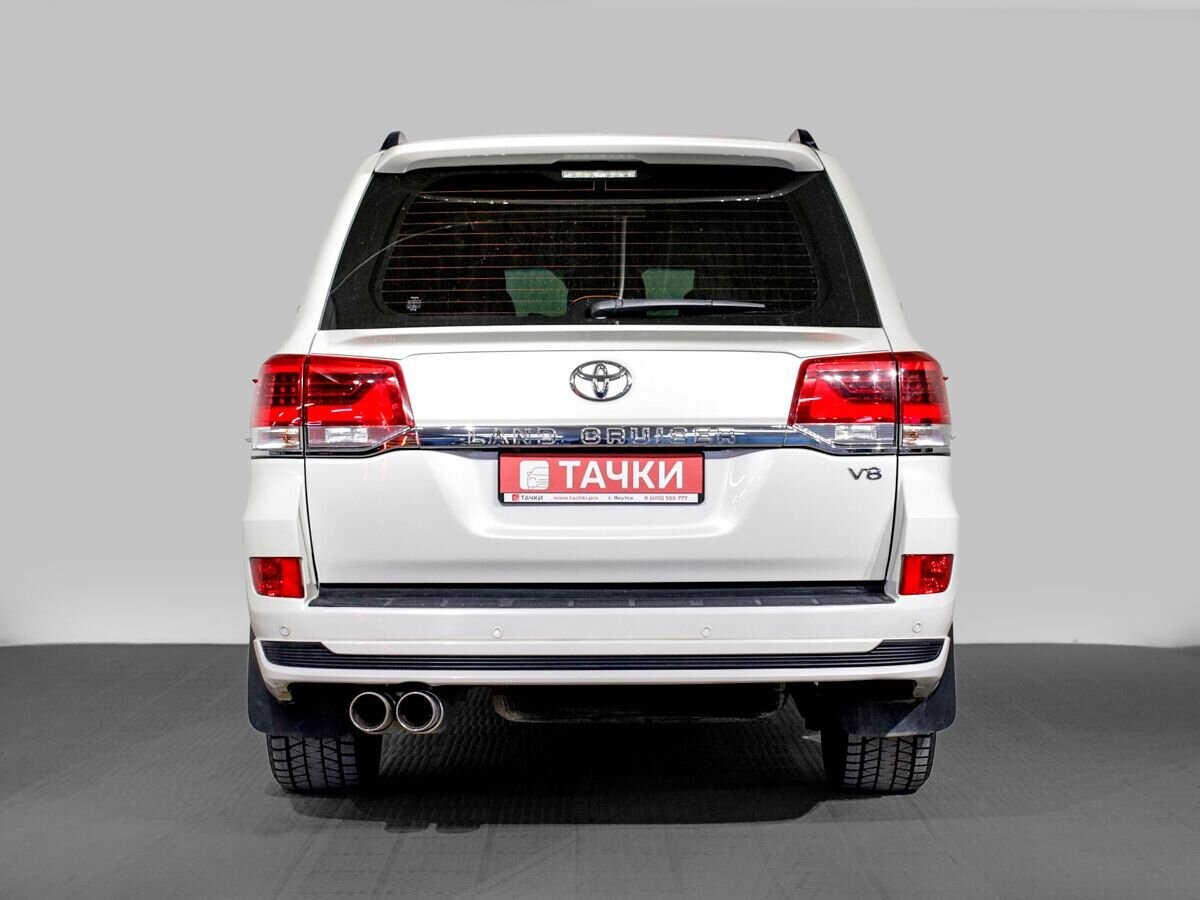 Toyota Land Cruiser 2021 - фото автомобиля
