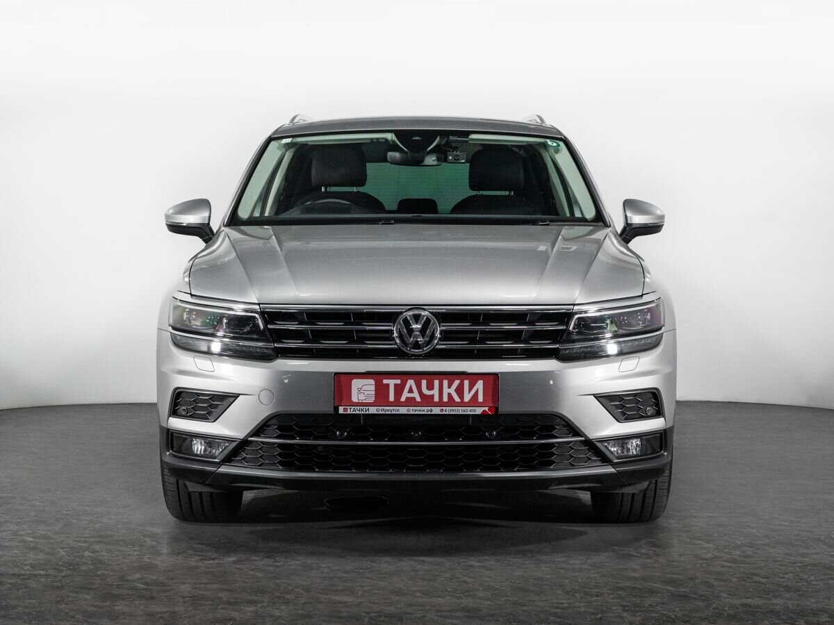 Volkswagen Tiguan 2018 - фото автомобиля