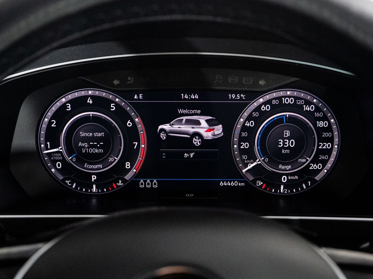 Volkswagen Tiguan 2018 - фото автомобиля