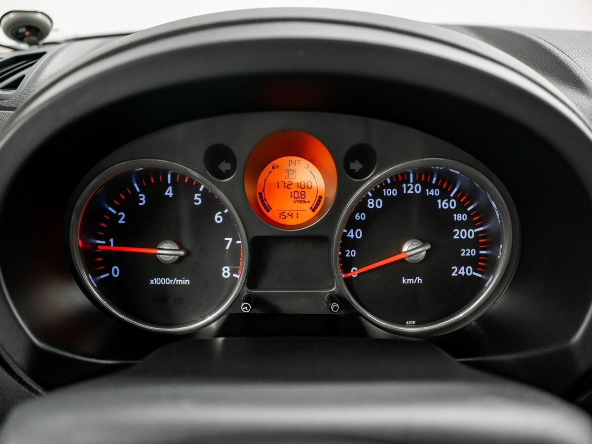 Nissan X-Trail 2010 - фото автомобиля