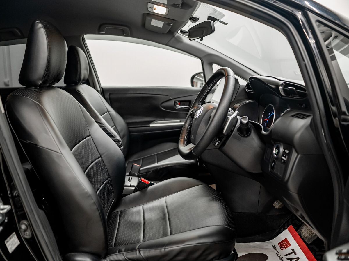 Toyota Wish 2010 - фото автомобиля