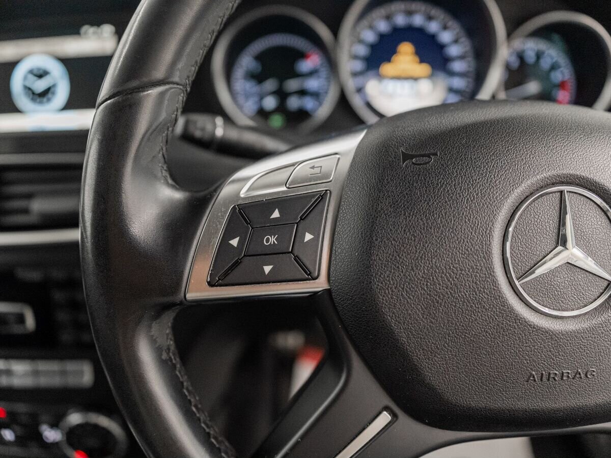 Mercedes-Benz C-Class 2011 - фото автомобиля