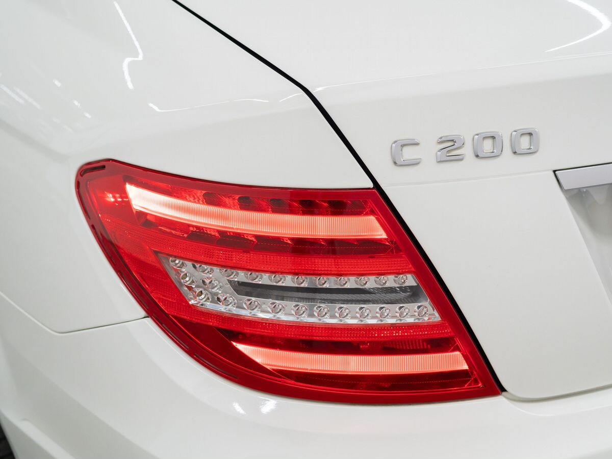 Mercedes-Benz C-Class 2011 - фото автомобиля