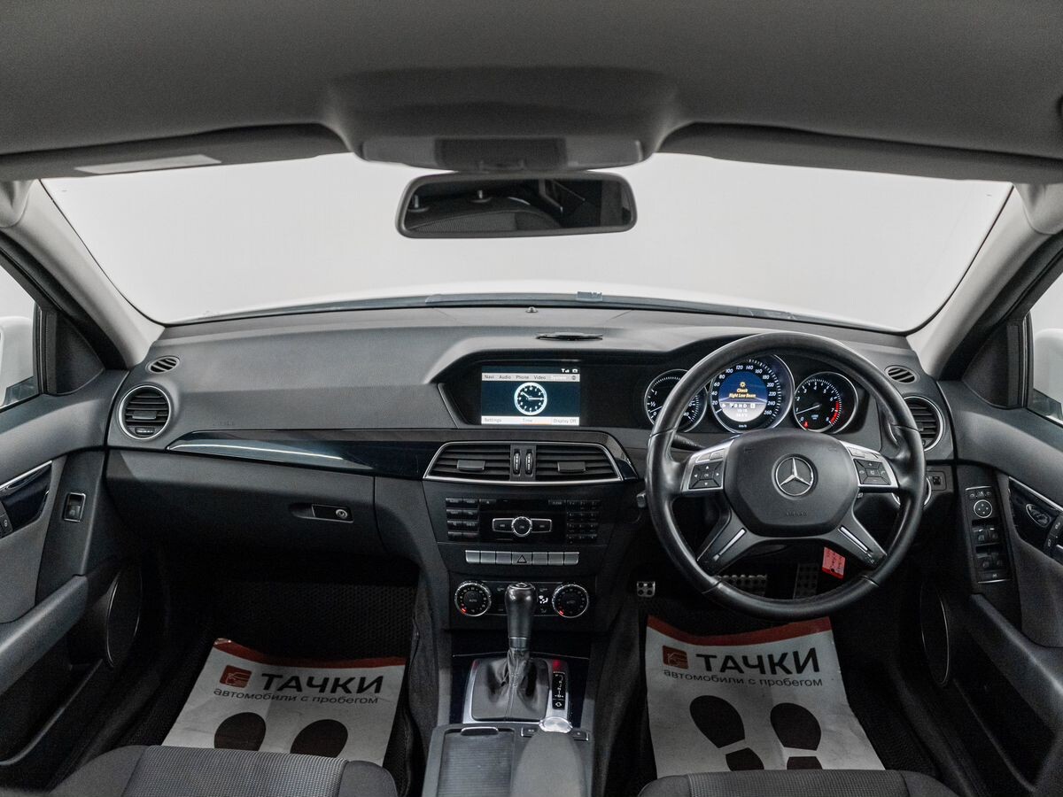 Mercedes-Benz C-Class 2011 - фото автомобиля