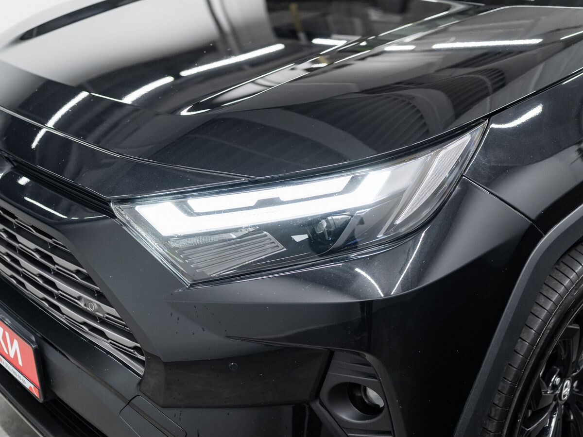 Toyota RAV4 2024 - фото автомобиля