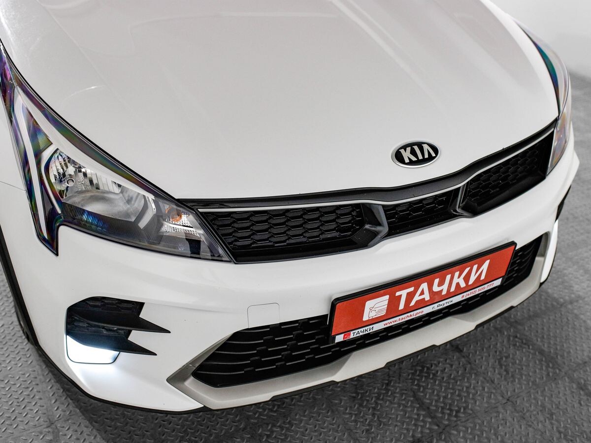 Kia Rio 2021 - фото автомобиля