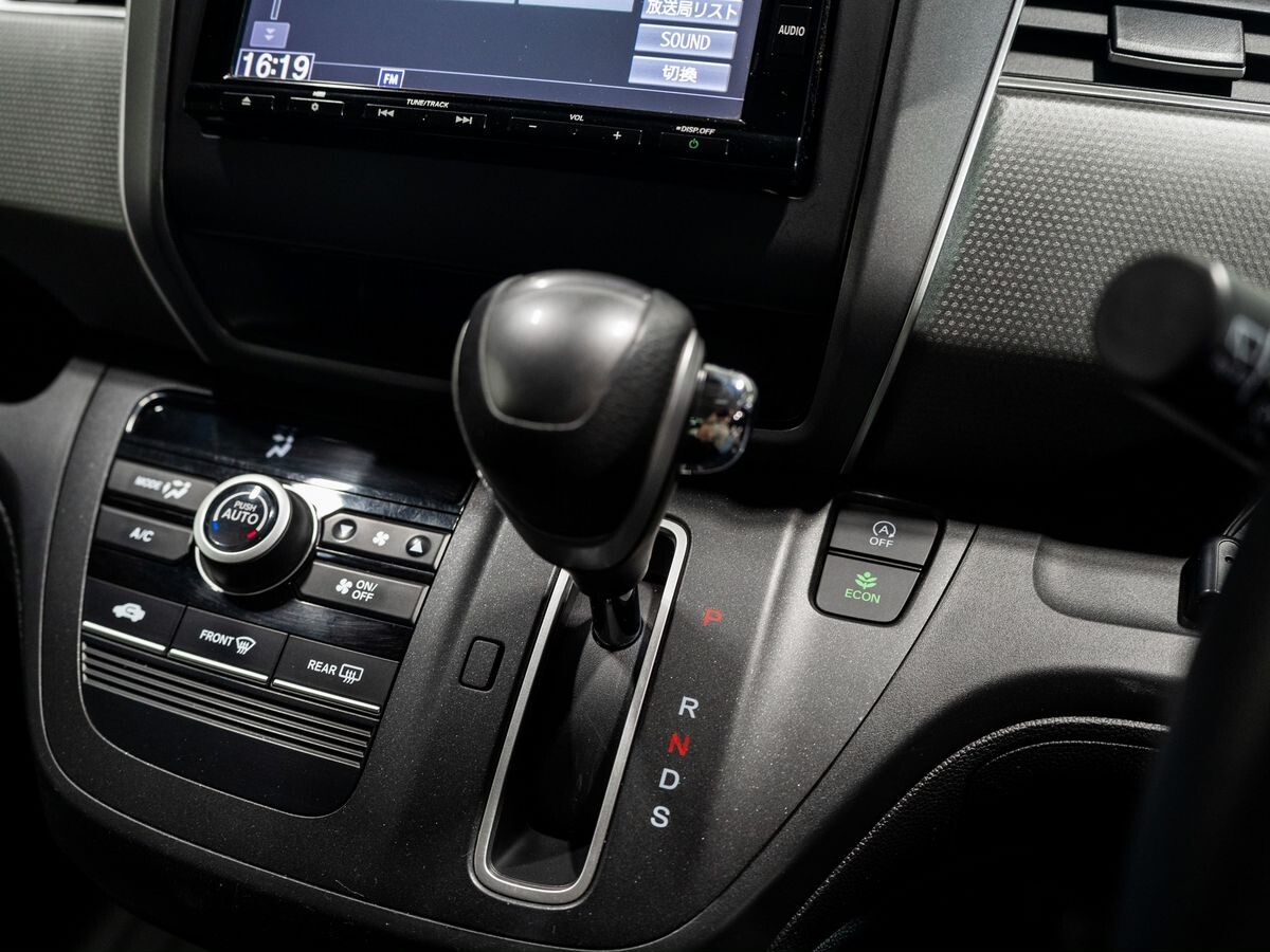 Honda Freed+ 2017 - фото автомобиля