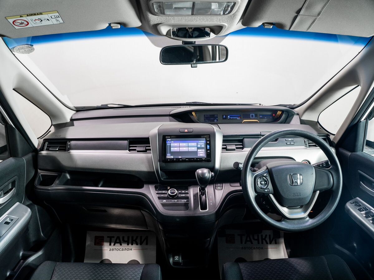 Honda Freed+ 2017 - фото автомобиля