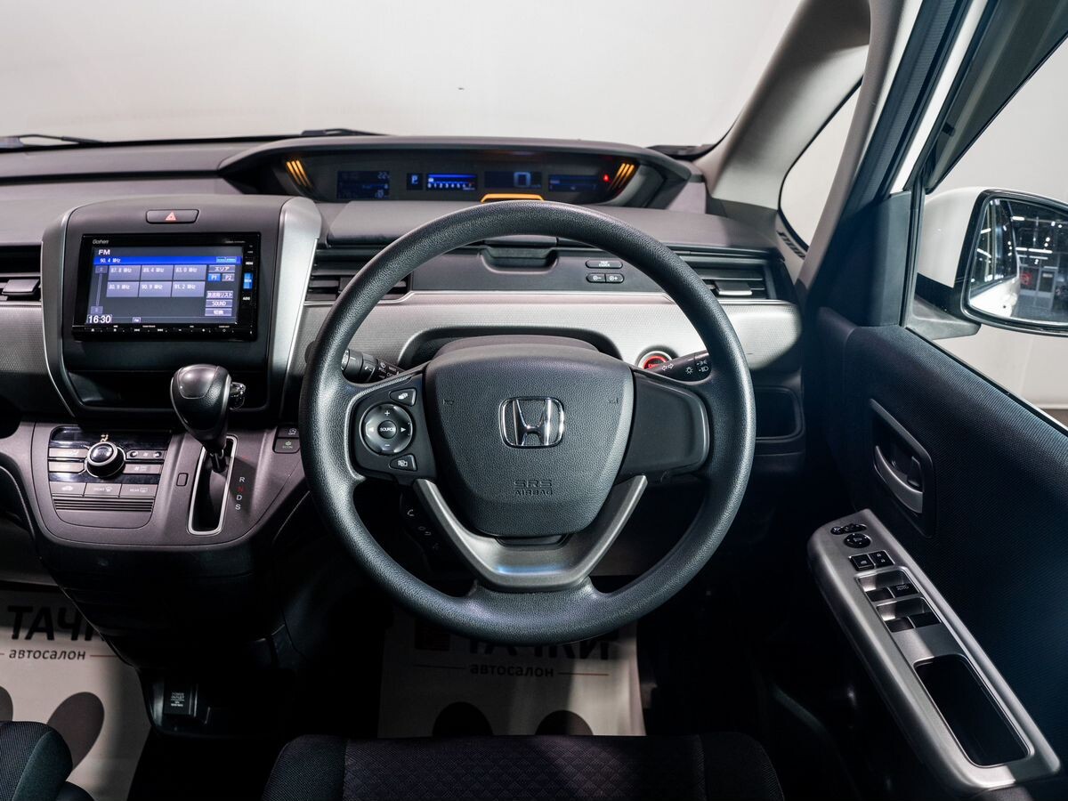Honda Freed+ 2017 - фото автомобиля