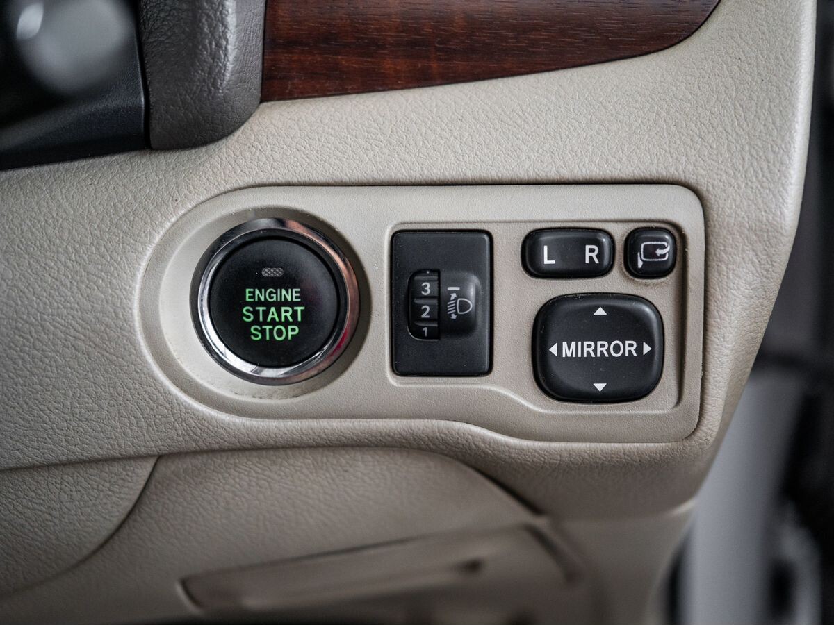 Toyota Allion 2010 - фото автомобиля