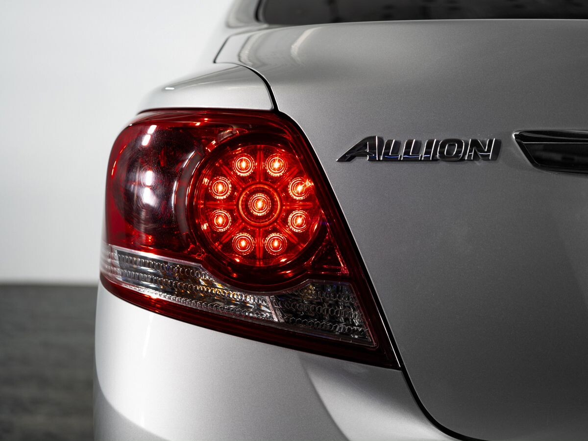 Toyota Allion 2010 - фото автомобиля
