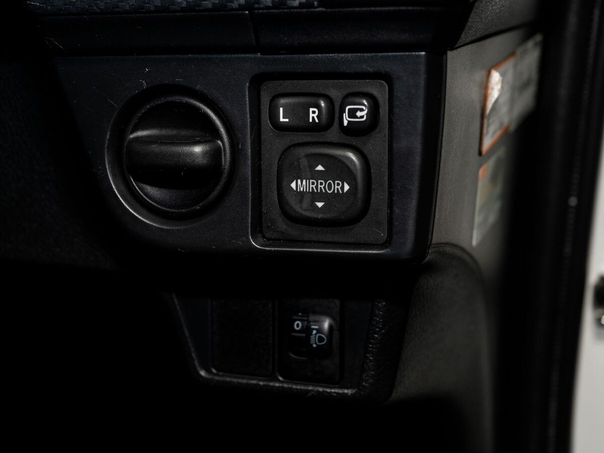 Toyota Corolla Fielder 2014 - фото автомобиля
