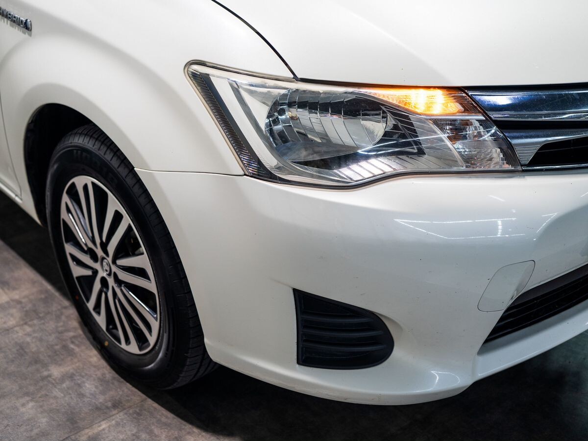 Toyota Corolla Fielder 2014 - фото автомобиля