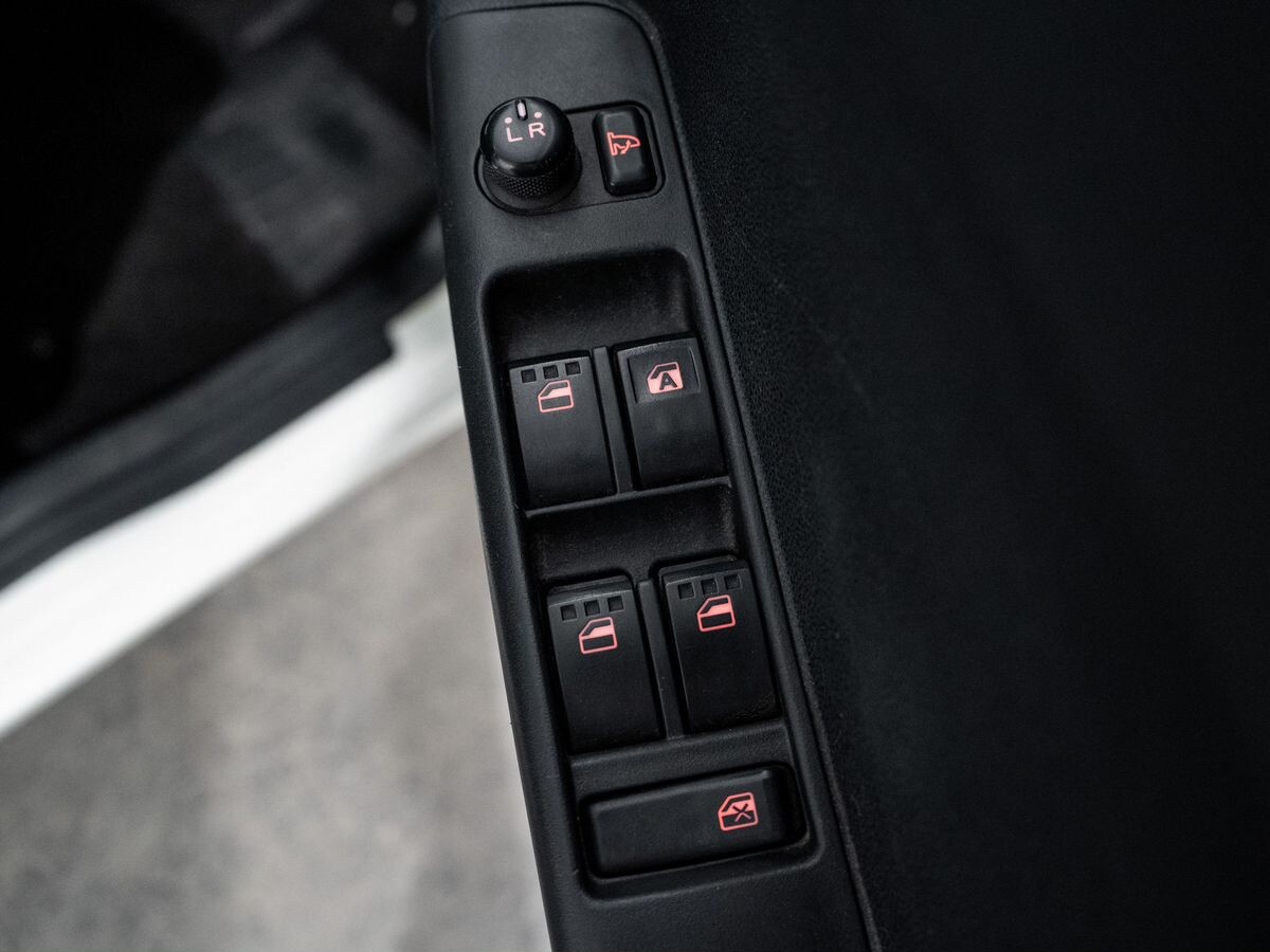 Daihatsu Move Conte 2012 - фото автомобиля