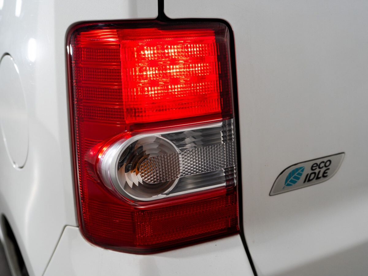 Daihatsu Move Conte 2012 - фото автомобиля