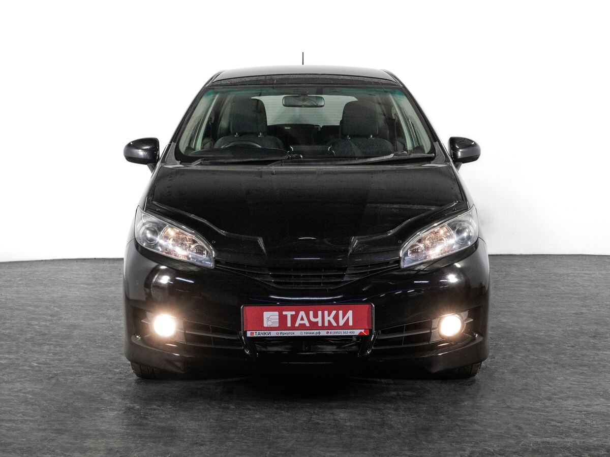 Toyota Wish 2010 - фото автомобиля