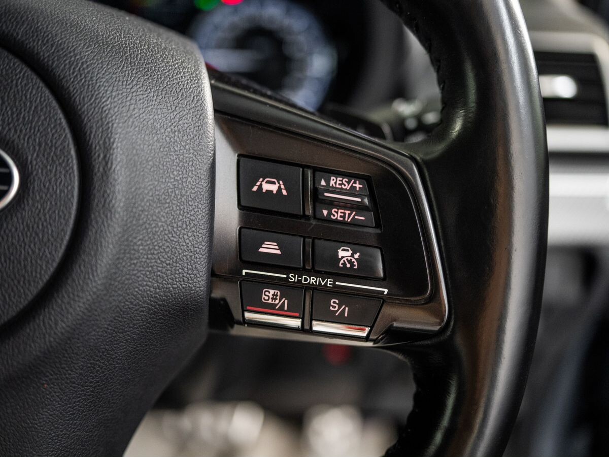 Subaru Levorg 2015 - фото автомобиля