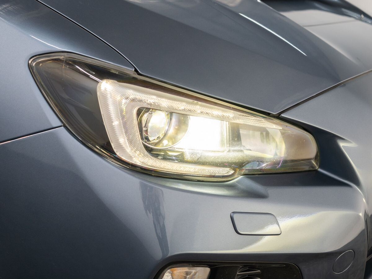 Subaru Levorg 2015 - фото автомобиля