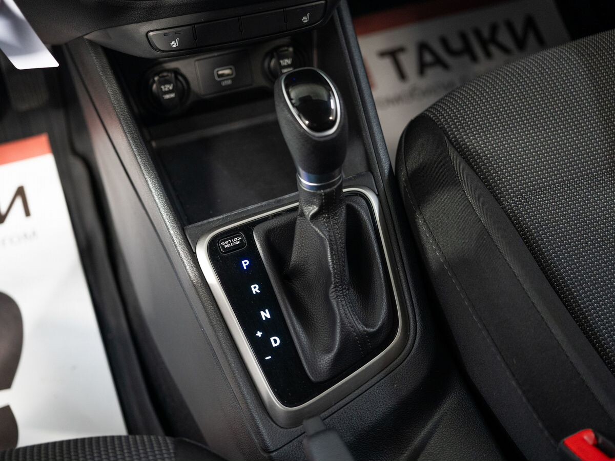 Hyundai Solaris 2019 - фото автомобиля
