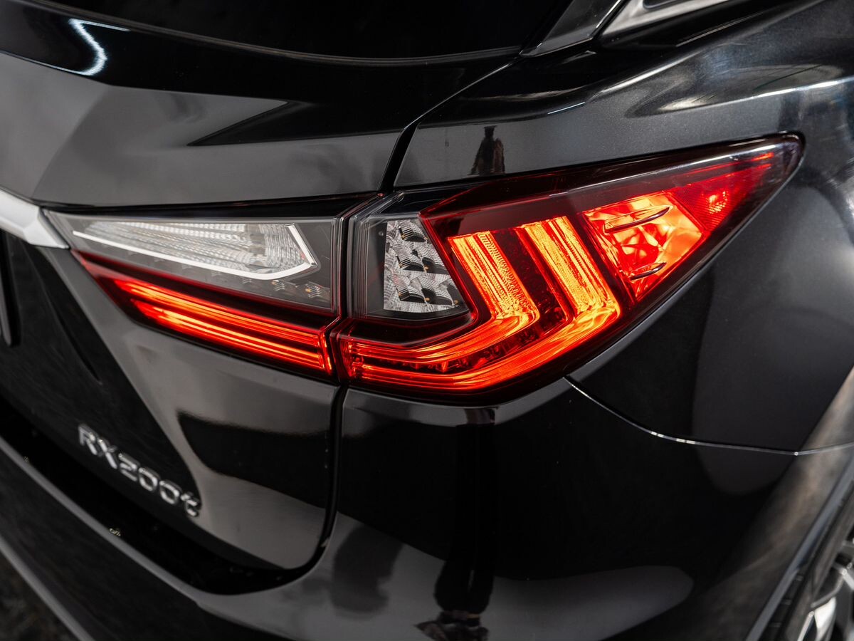 Lexus RX200t 2016 - фото автомобиля