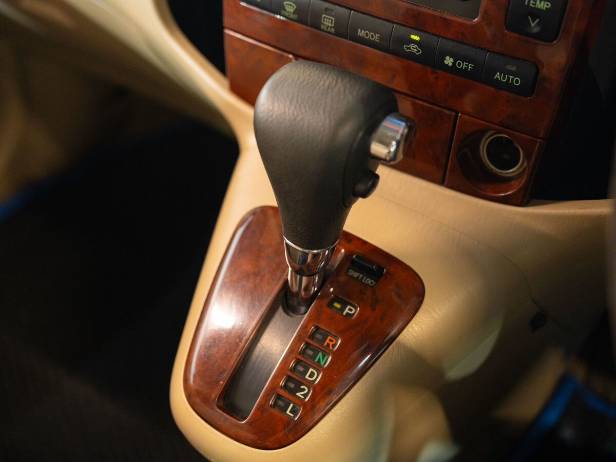 Toyota Corolla Spacio 2002 - фото автомобиля
