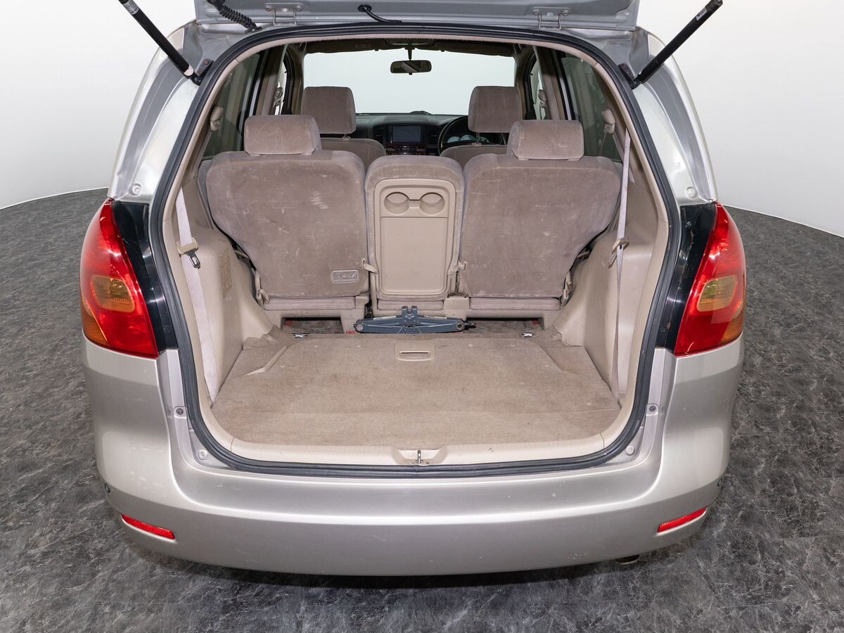 Toyota Corolla Spacio 2002 - фото автомобиля