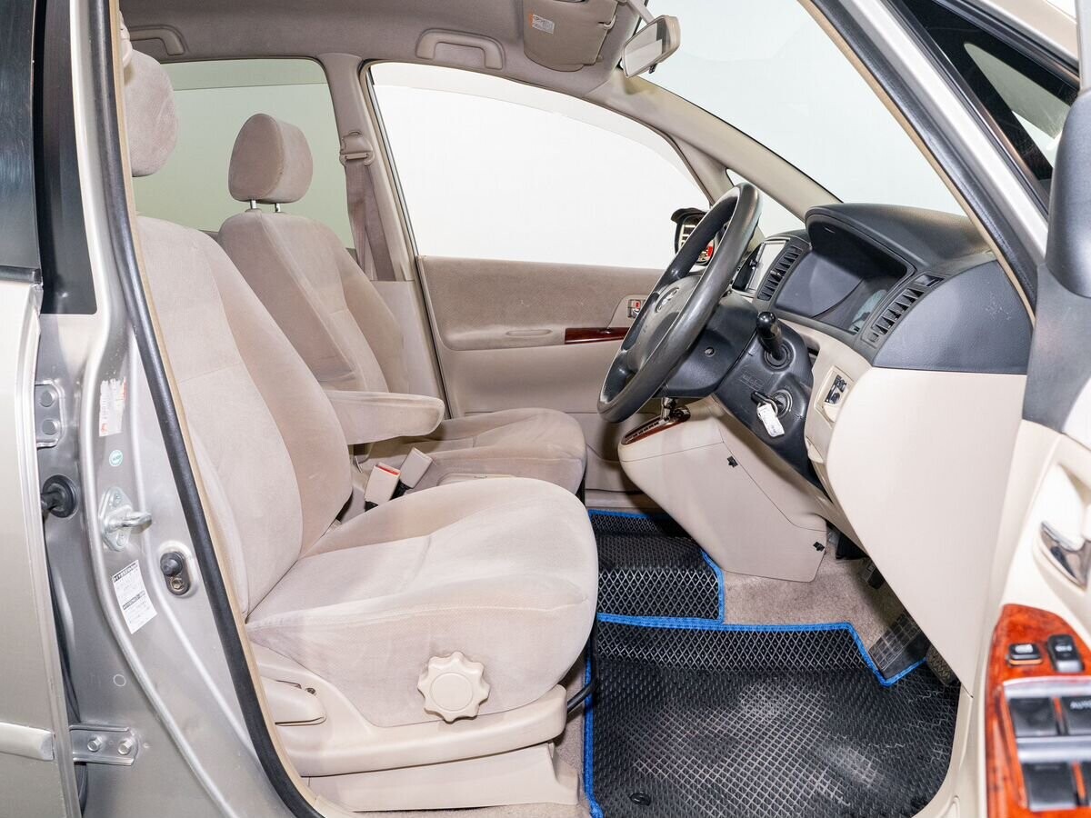 Toyota Corolla Spacio 2002 - фото автомобиля