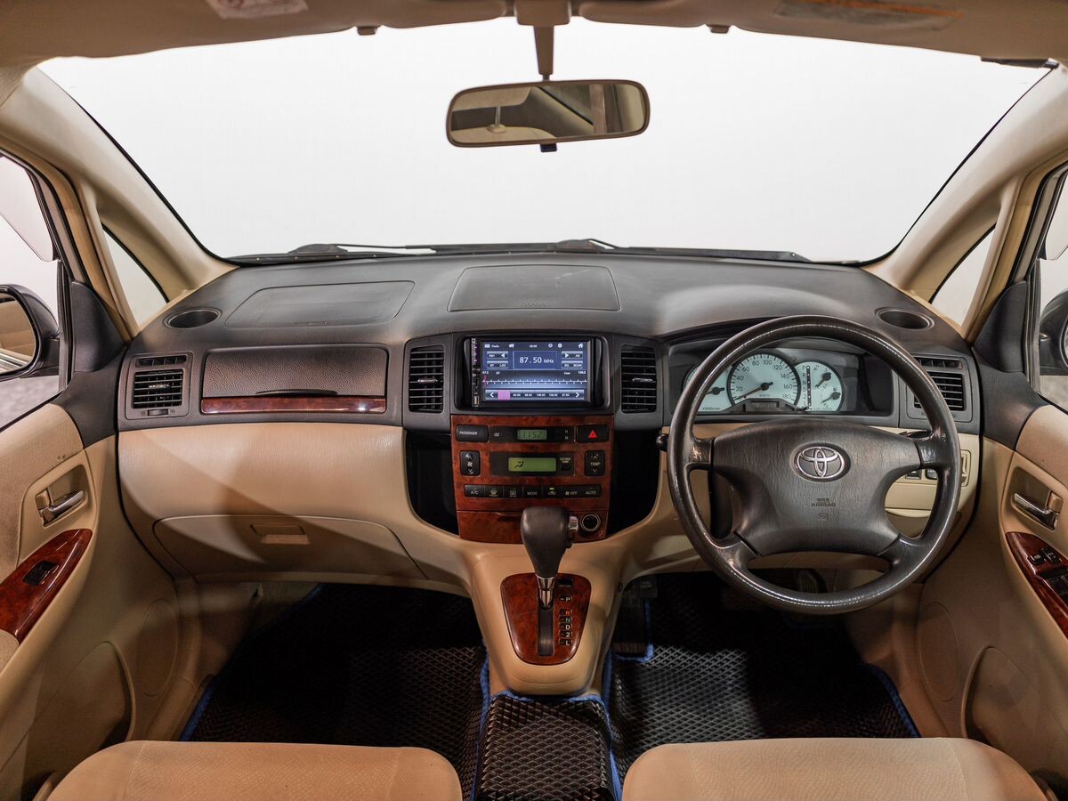 Toyota Corolla Spacio 2002 - фото автомобиля