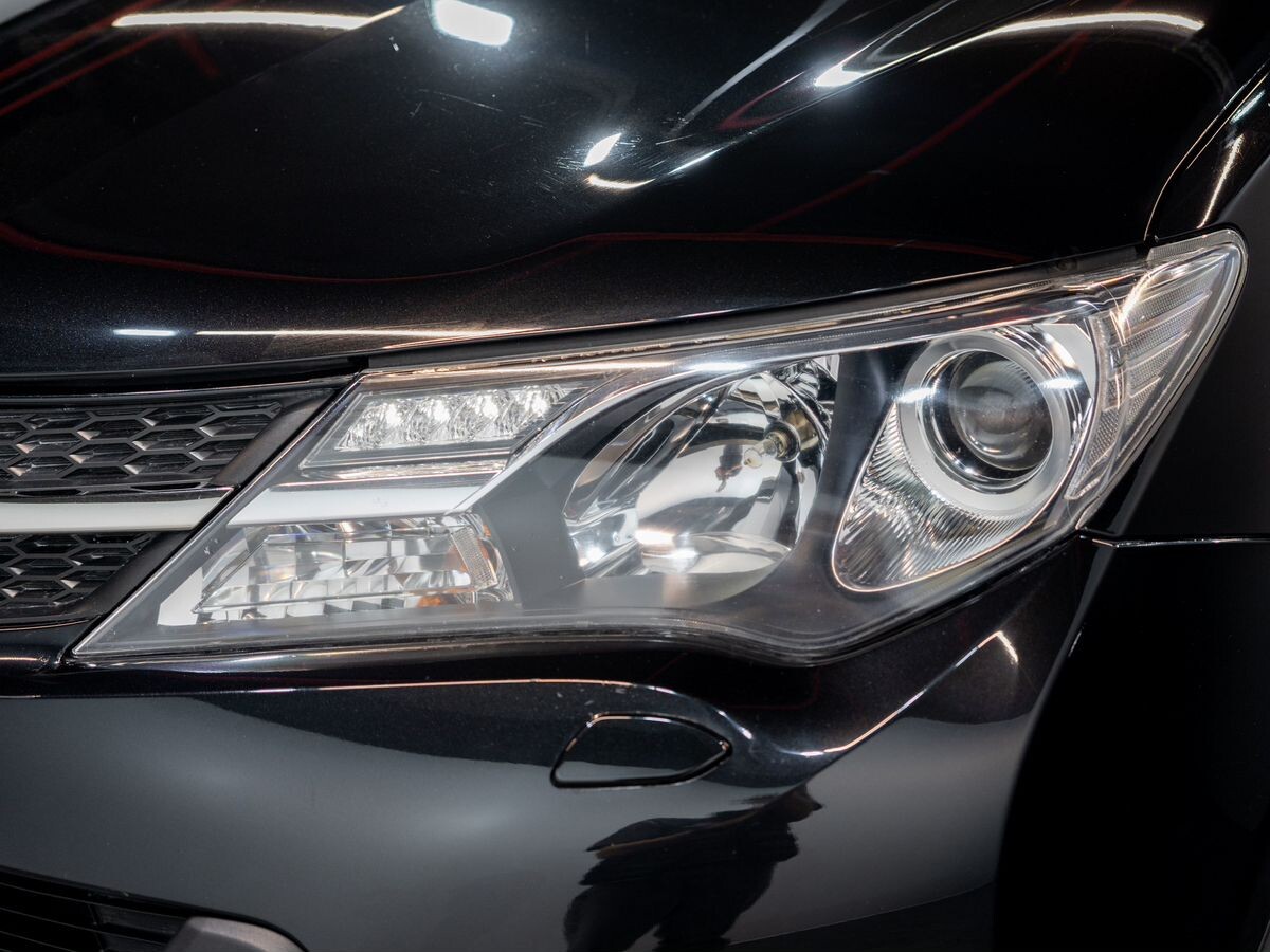 Toyota RAV4 2014 - фото автомобиля