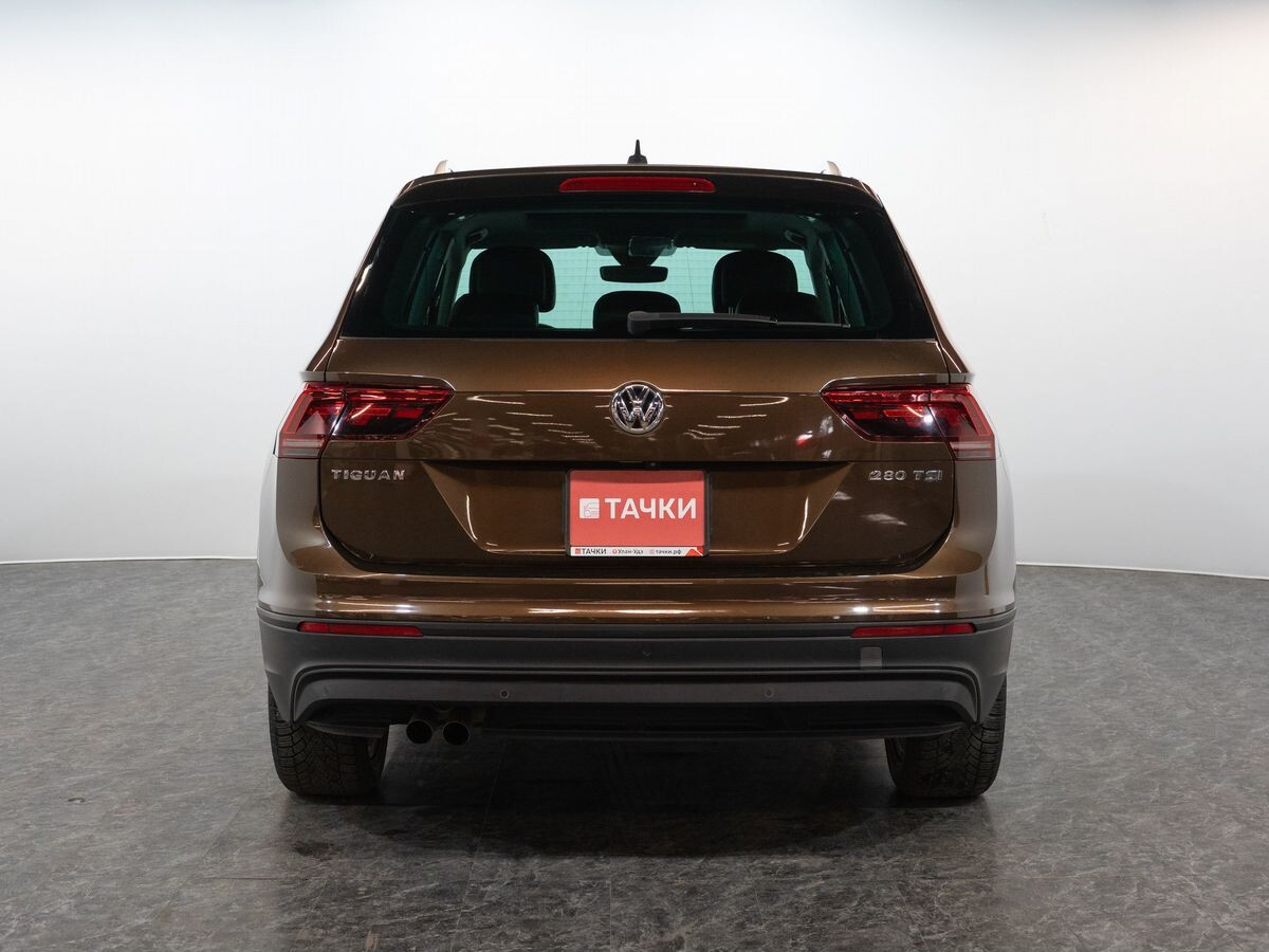 Volkswagen Tiguan 2017 - фото автомобиля