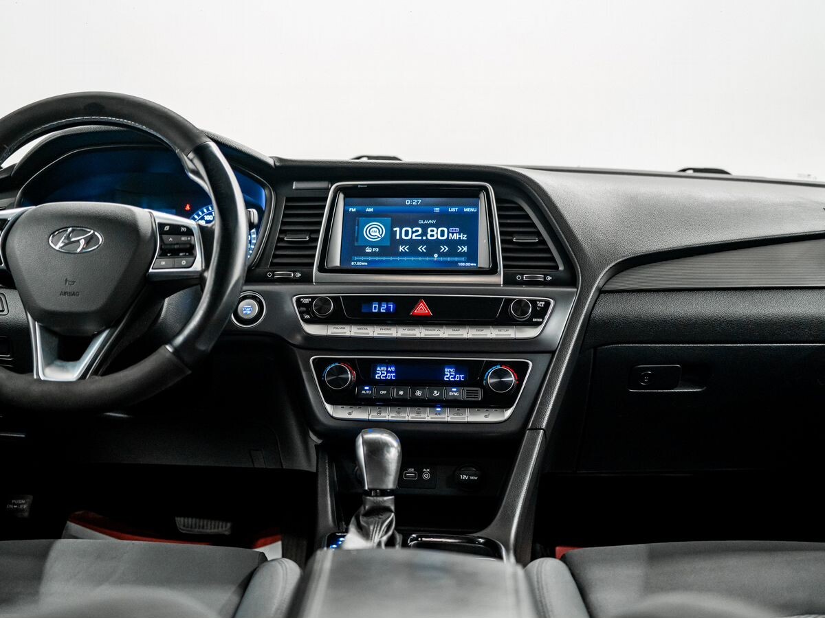Hyundai Sonata 2017 - фото автомобиля