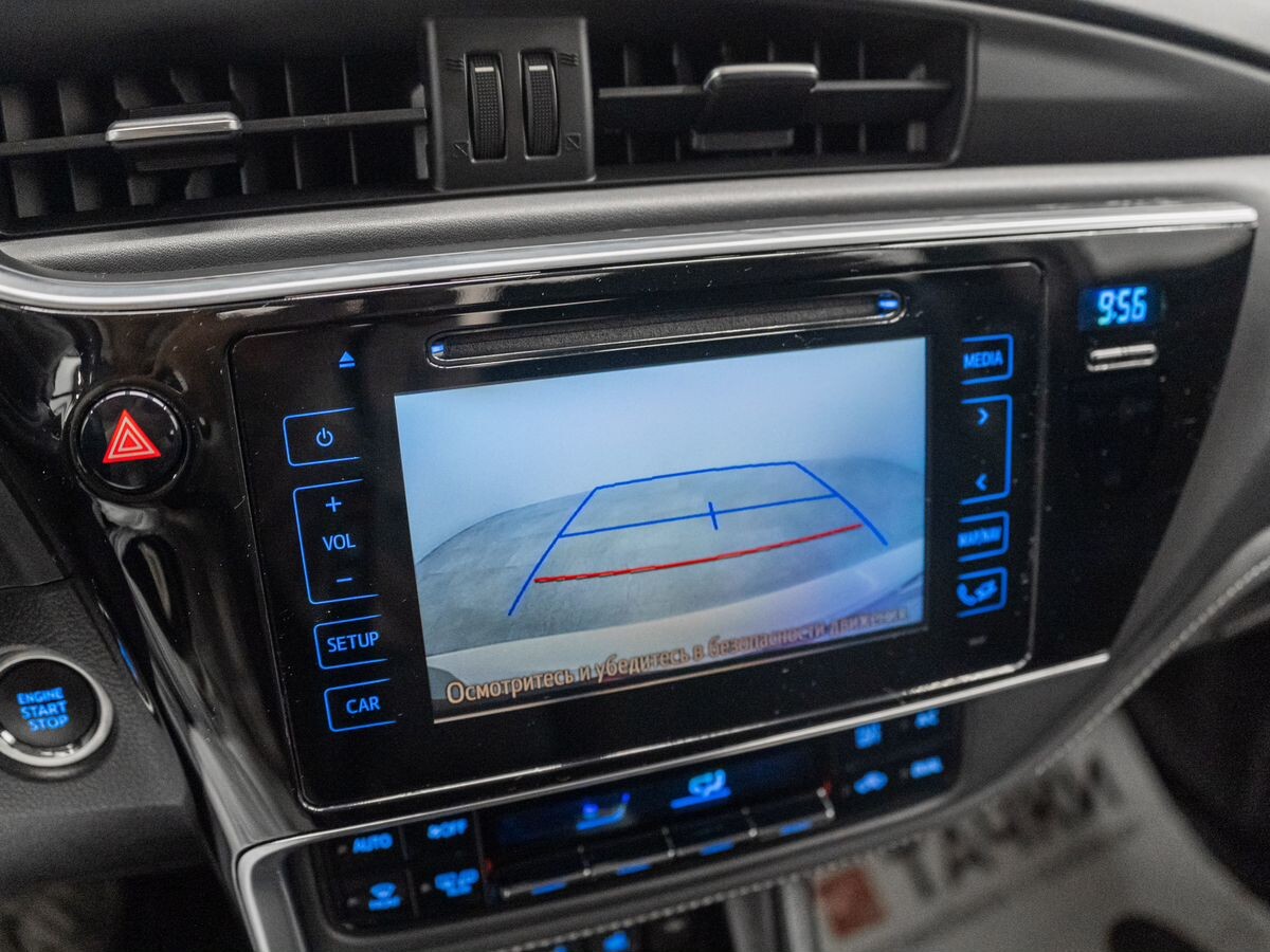 Toyota Corolla 2017 - фото автомобиля