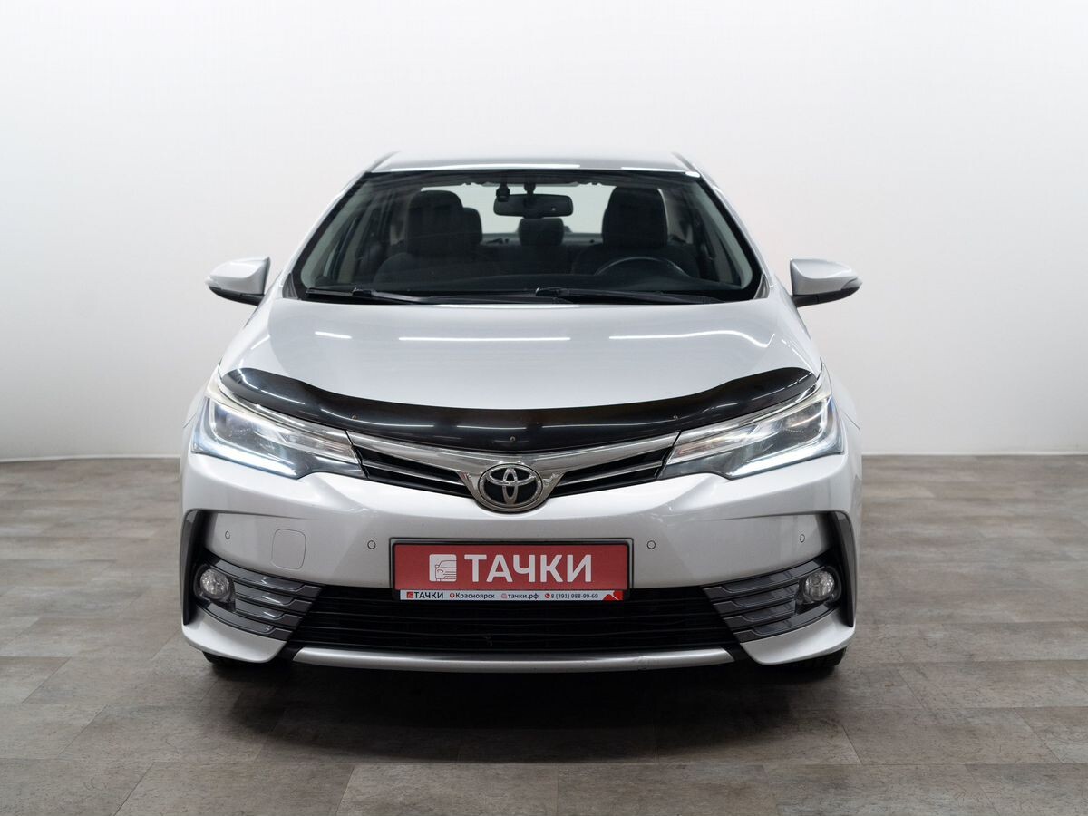 Toyota Corolla 2017 - фото автомобиля