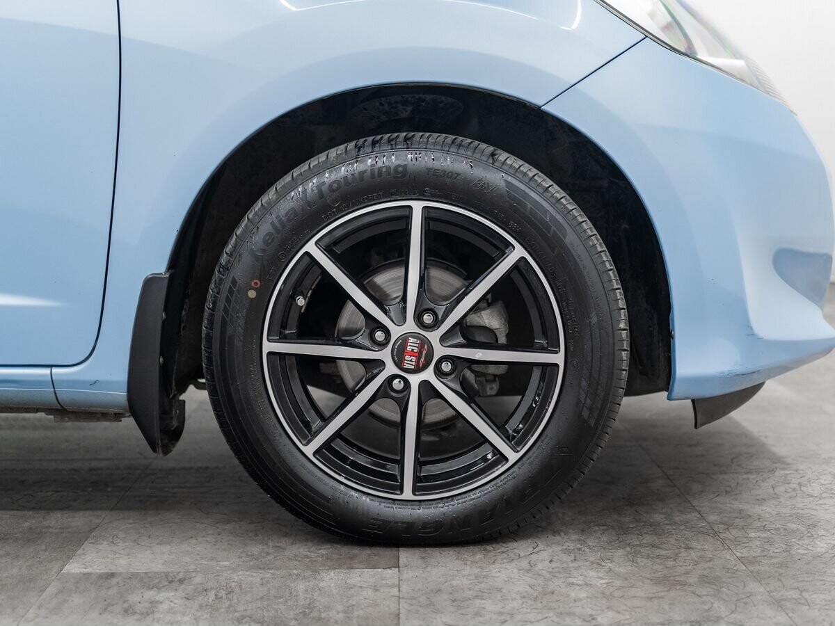 Honda Fit 2012 - фото автомобиля