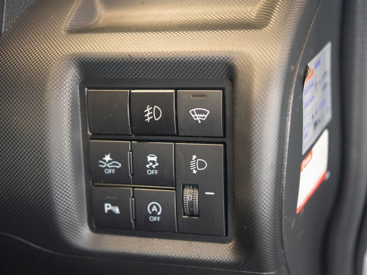 Toyota Raize 2019 - фото автомобиля