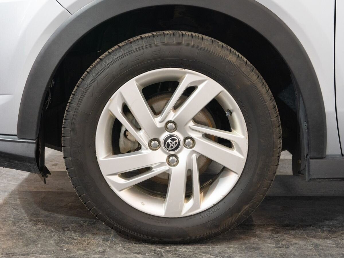 Toyota Raize 2019 - фото автомобиля