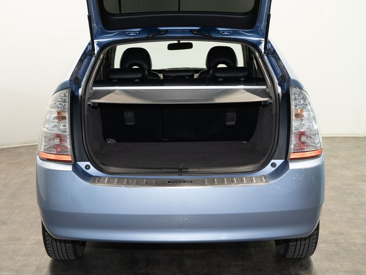 Toyota Prius 2008 - фото автомобиля