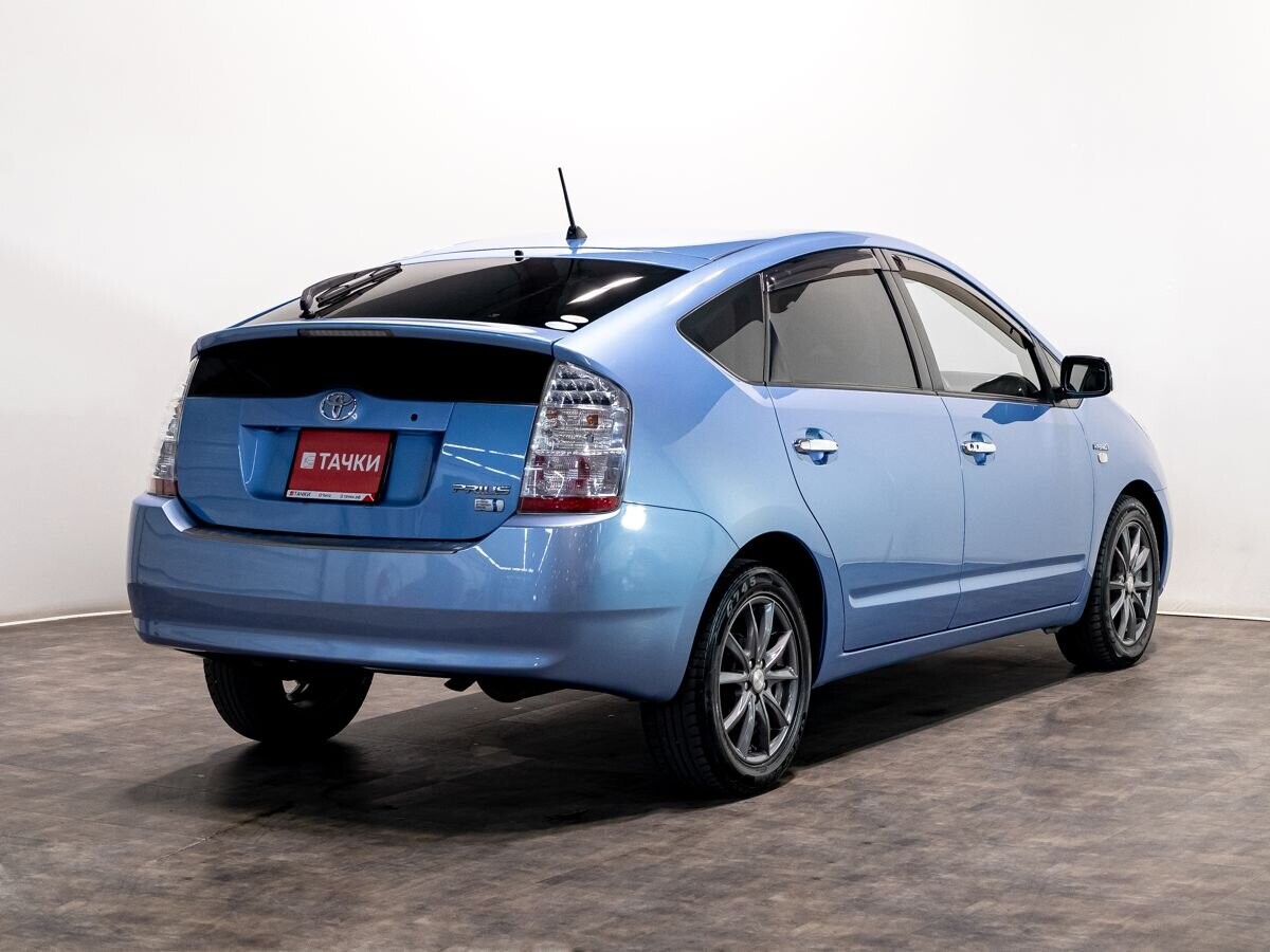 Toyota Prius 2008 - фото автомобиля