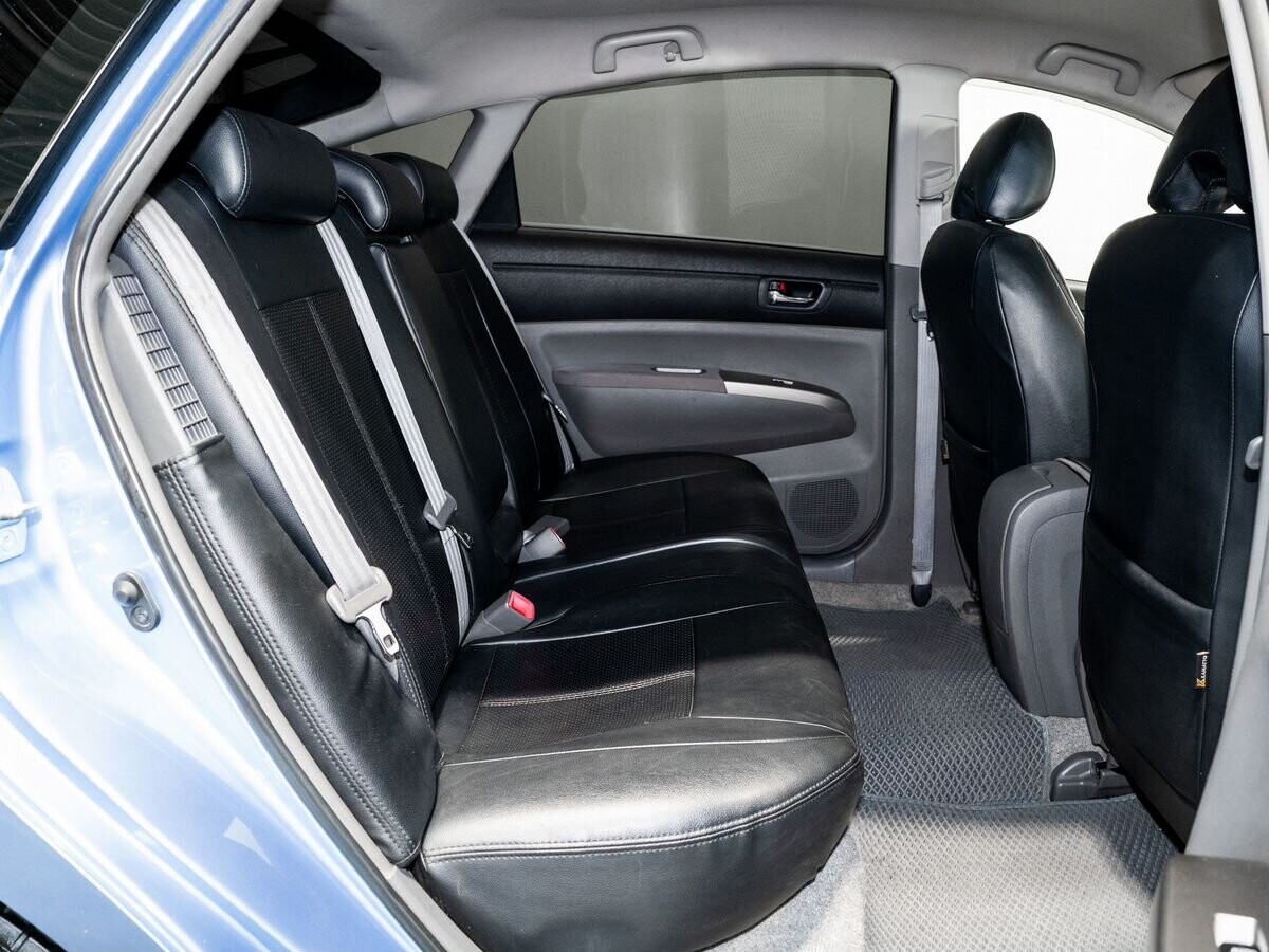 Toyota Prius 2008 - фото автомобиля