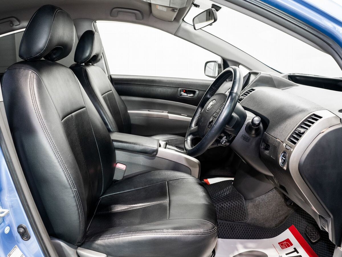 Toyota Prius 2008 - фото автомобиля