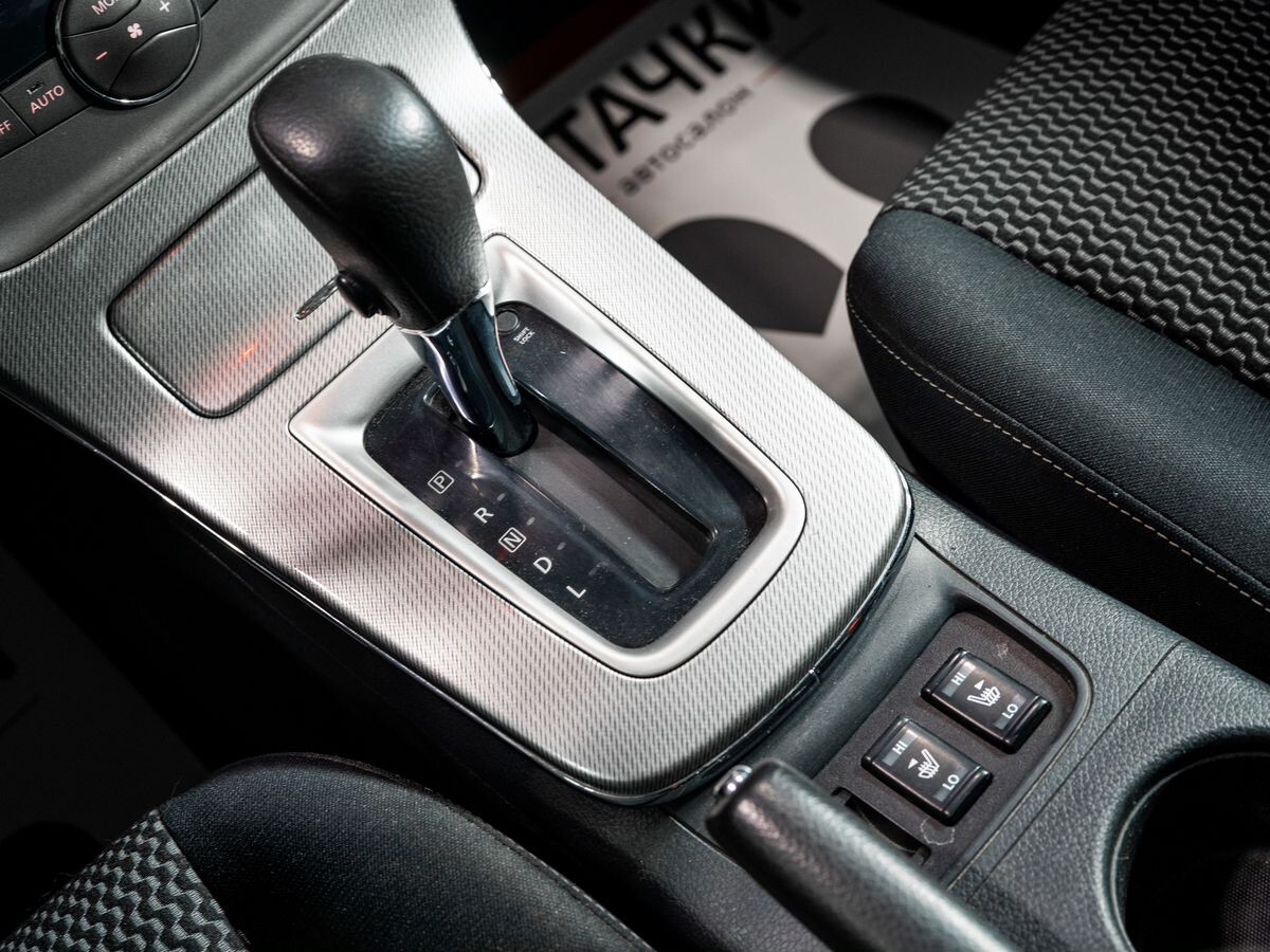 Nissan Sentra 2015 - фото автомобиля