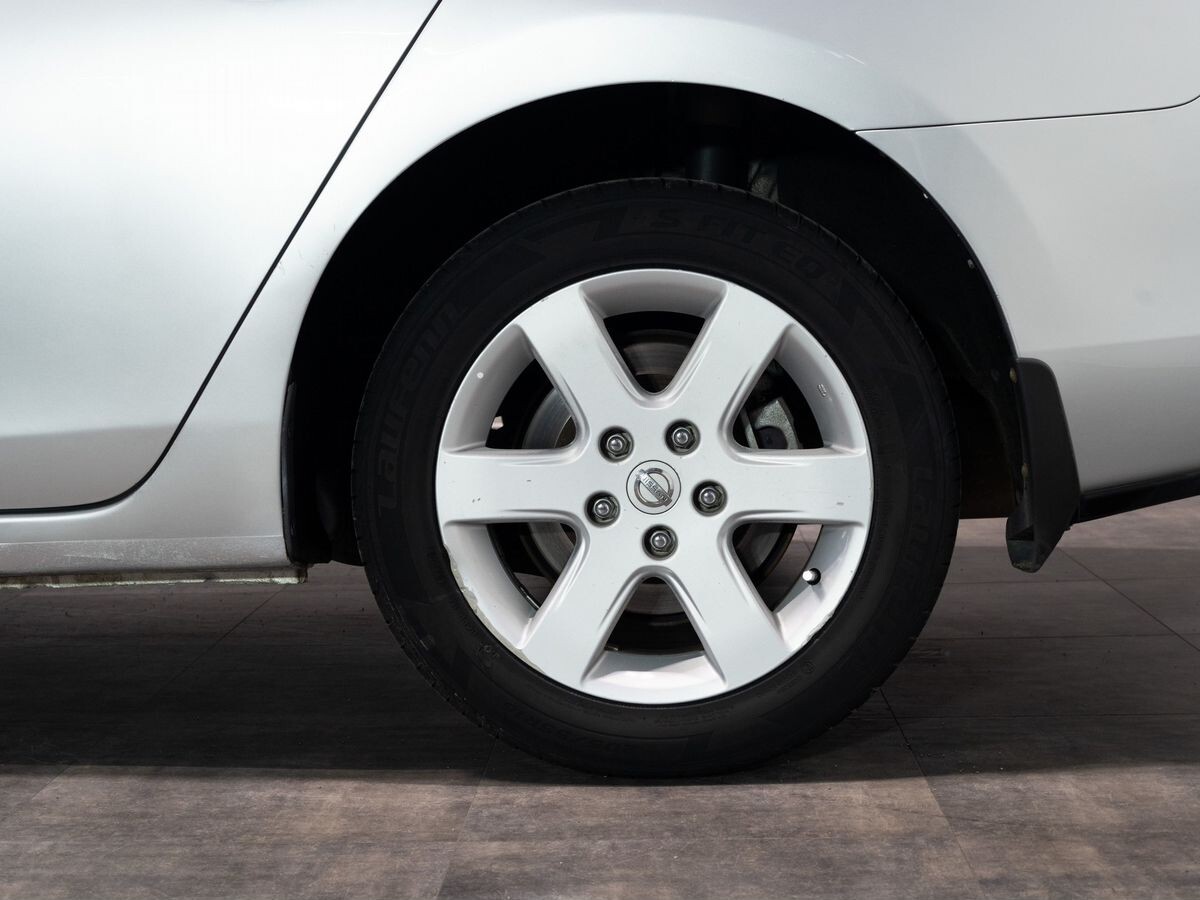 Nissan Sentra 2015 - фото автомобиля