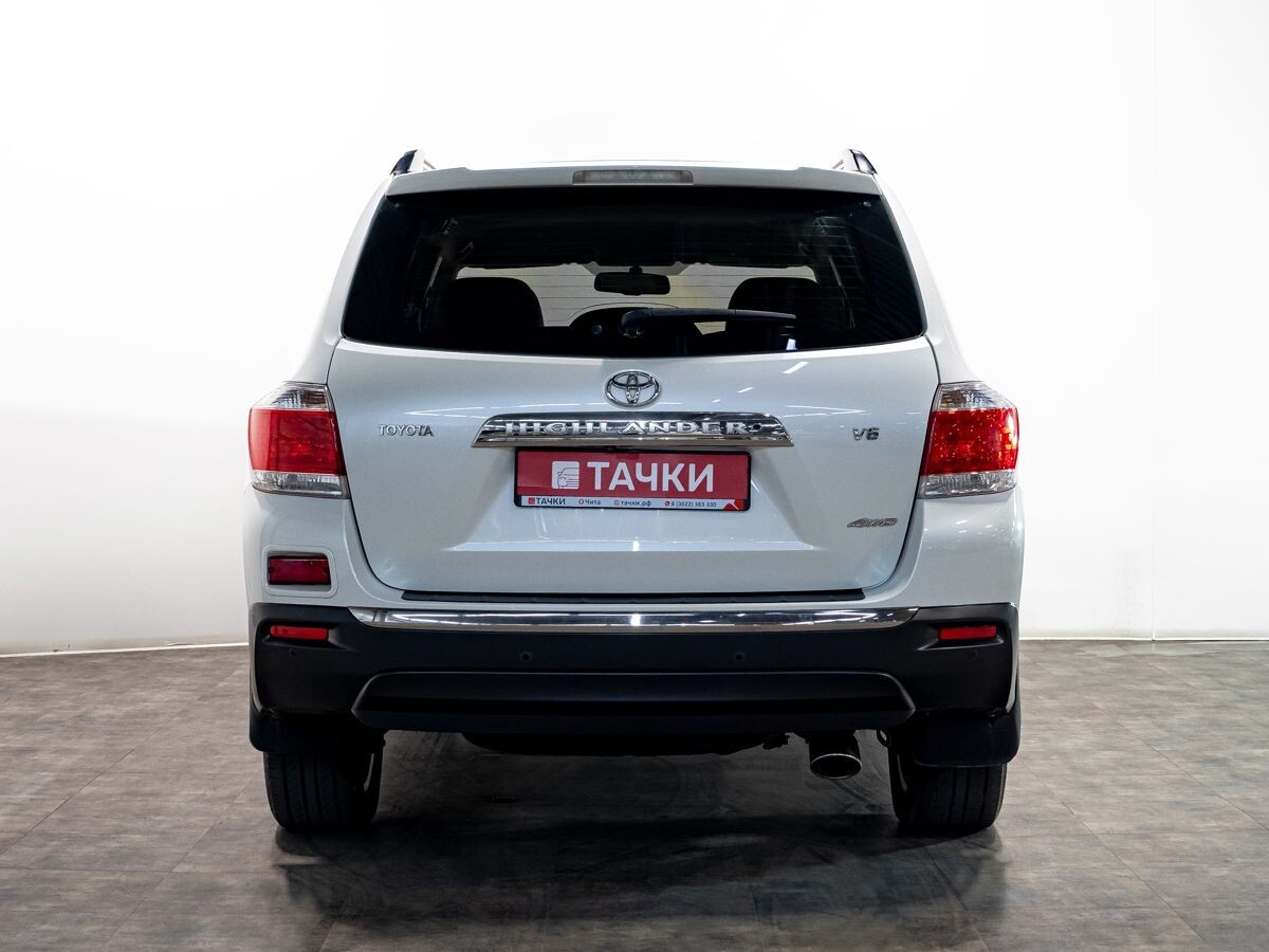 Toyota Highlander 2011 - фото автомобиля